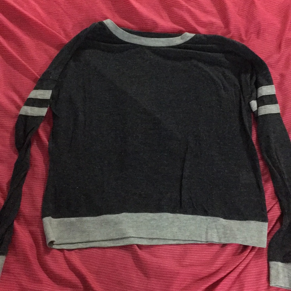 Grey Long-sleeved Shirt